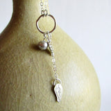 Gray Pearl Hoop Necklace with Leaves