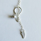 Gray Pearl Hoop Necklace with Leaves
